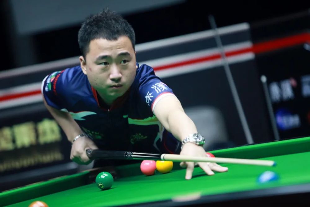 并对装备进 并对装备进